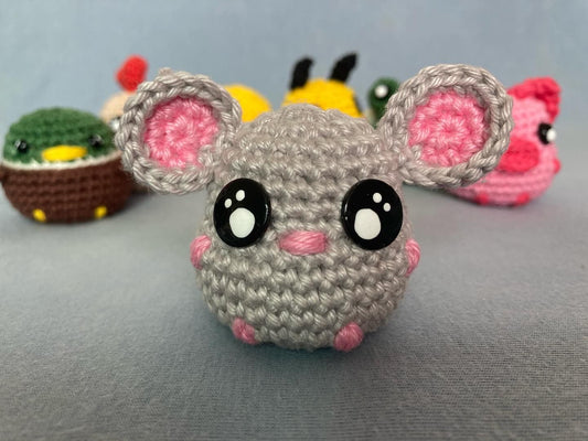 Amigurumi Rato de Crochê - Roedor e Feito à Mão