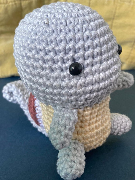 Amigurumi Squirtle de Crochê - Fofo e Feito à Mão