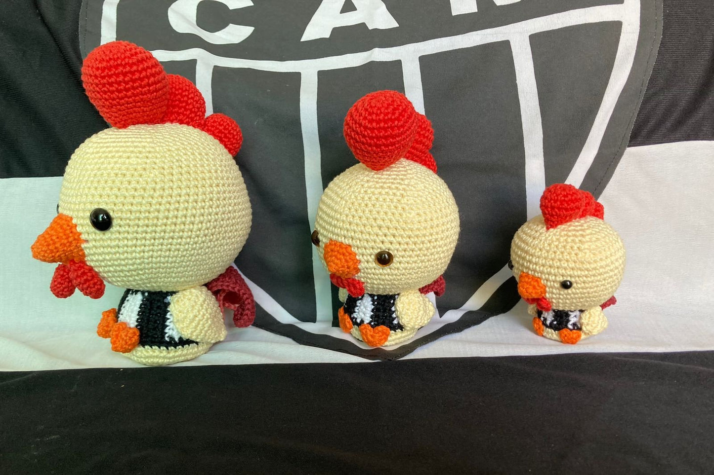 Amigurumi Galo Atlético Mineiro de Crochê - Orgulho e Feito à Mão